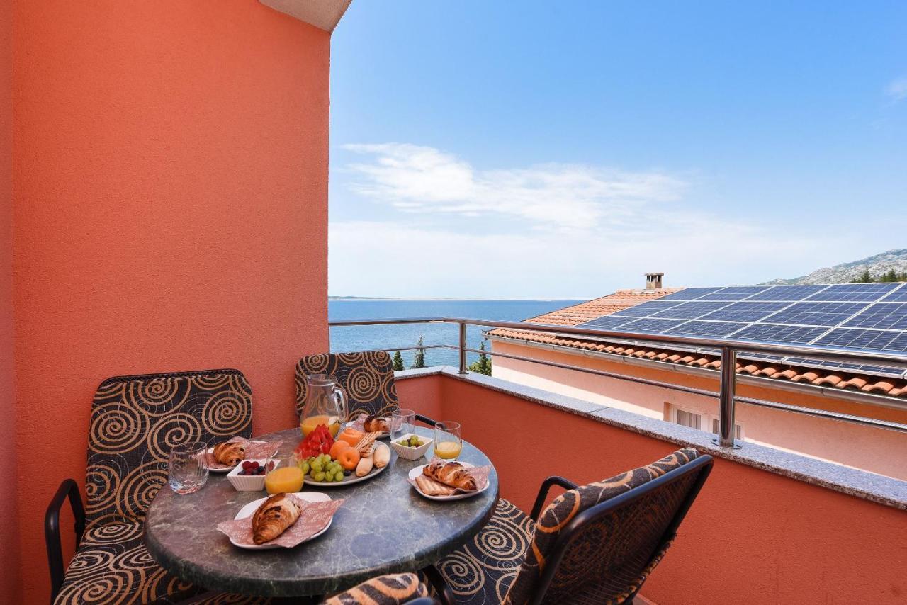 Apartments Amari Starigrad Paklenica Extérieur photo