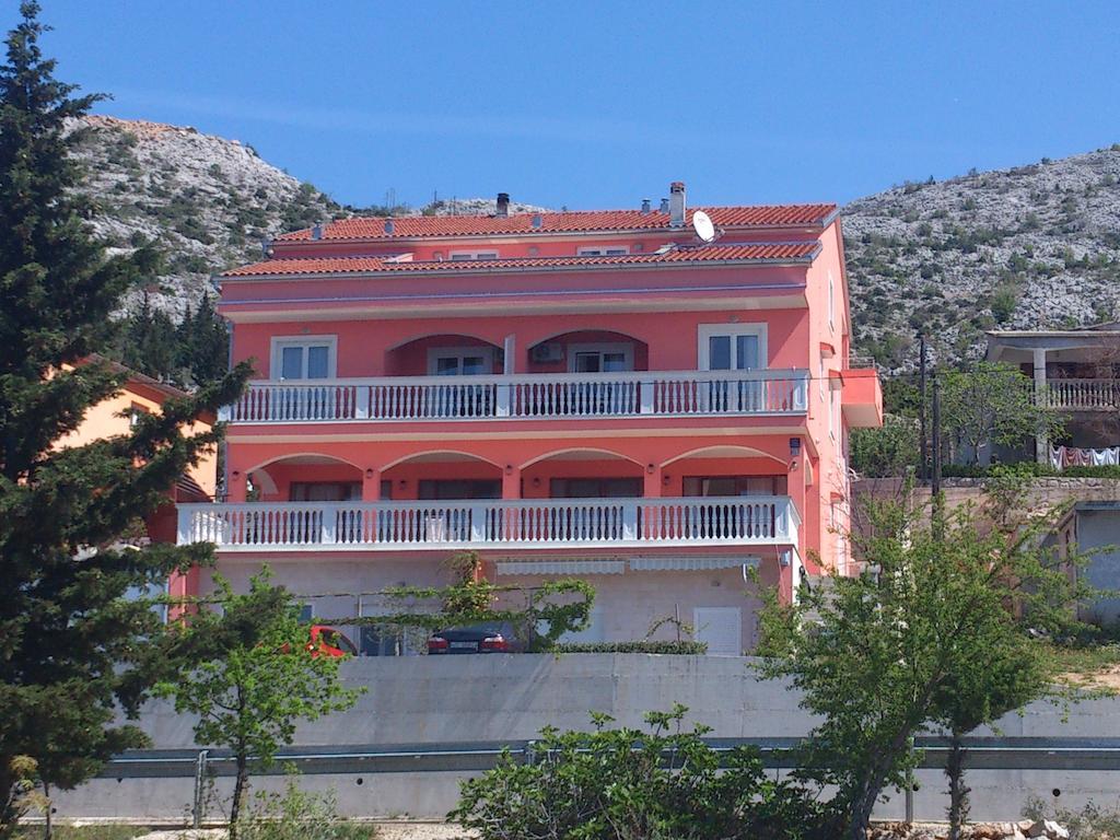 Apartments Amari Starigrad Paklenica Extérieur photo