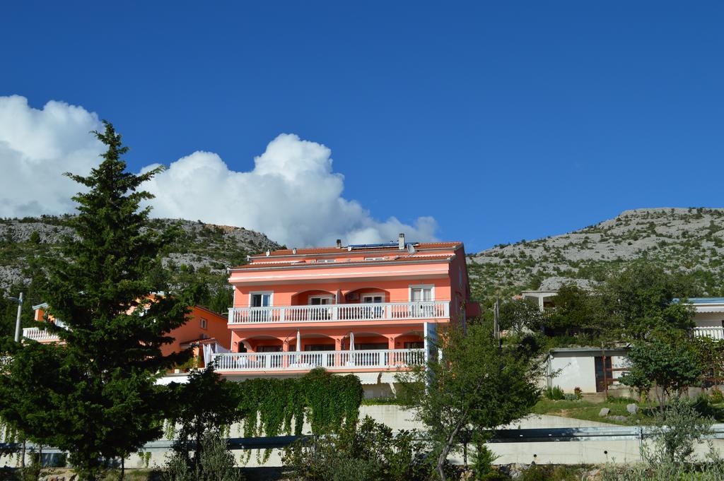 Apartments Amari Starigrad Paklenica Extérieur photo