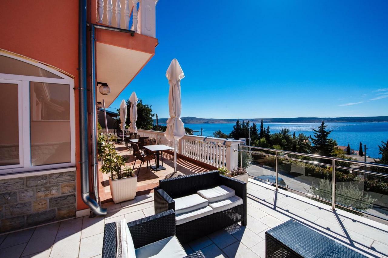 Apartments Amari Starigrad Paklenica Extérieur photo